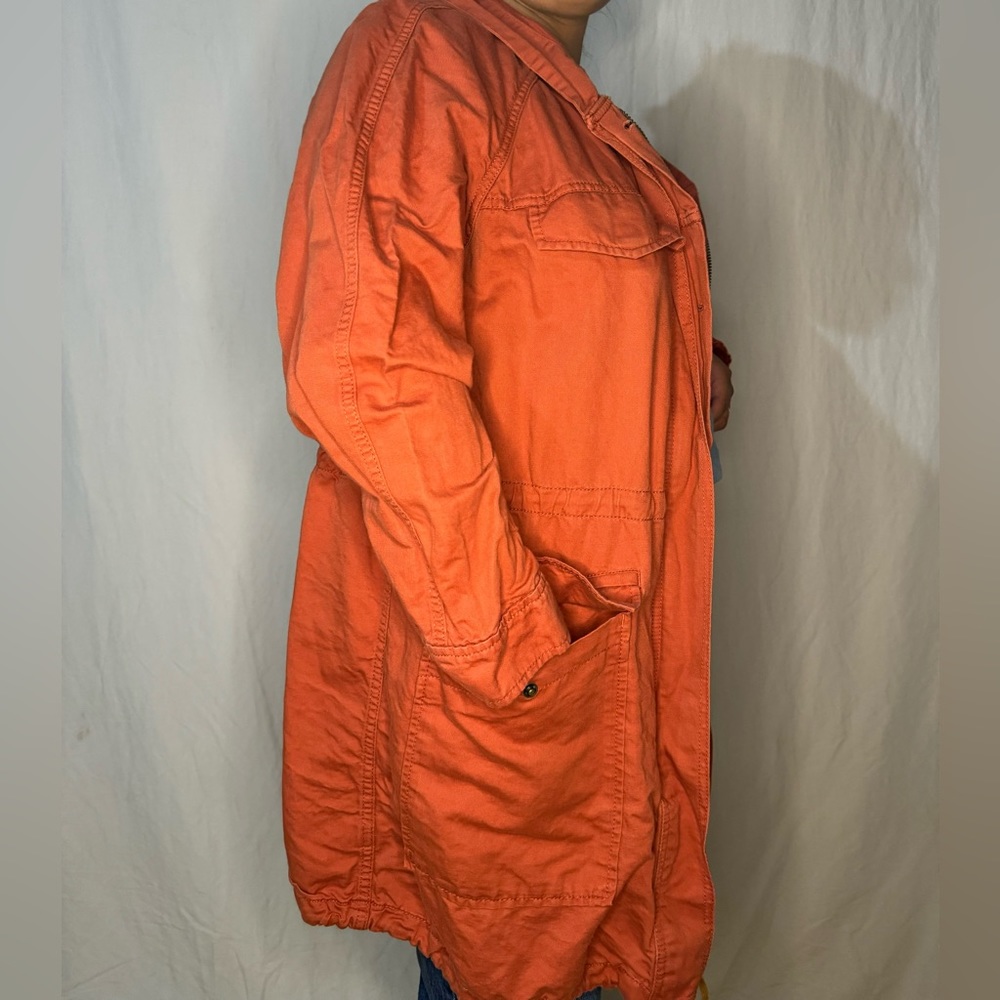 LOFT Jacket - Picture 13 of 16